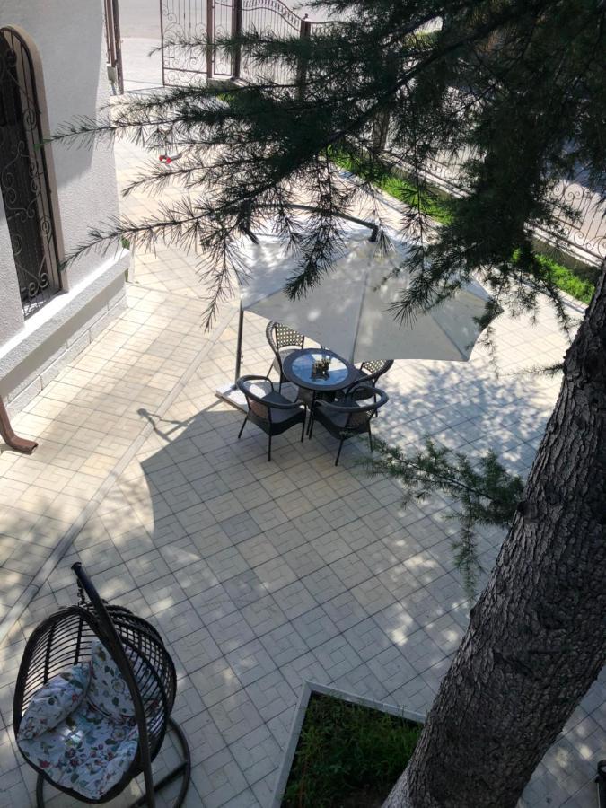 Hotel Old Pitius Pizunda Bagian luar foto