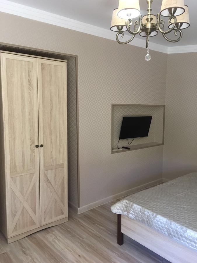 Hotel Old Pitius Pizunda Bagian luar foto